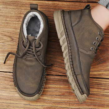 Pantofi sport casual pentru bărbați, toamna și iarna 2024, noi, căptușiți cu fleece, cizme Martin calde, de talie medie, antiderapante, lucrate manual, pantofi din bumbac la modă și versatili