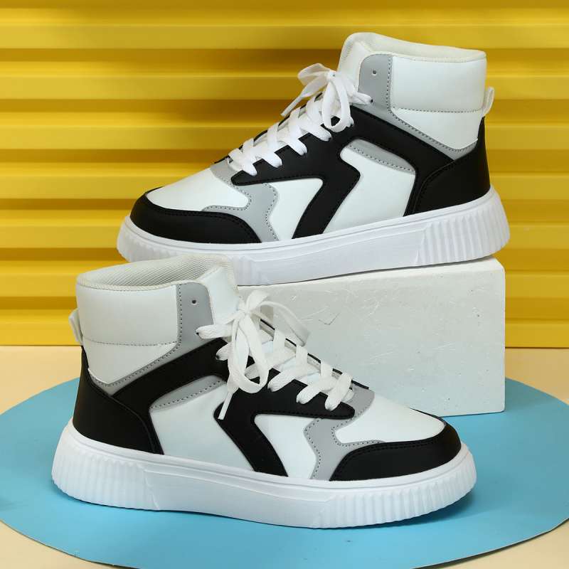 Europietiško ir amerikietiško gatvės stiliaus zebro rašto madingi vidutinio aukščio riedlenčių bateliai, lauko laisvalaikio sportbačiai, madingi visų rungtynių porų madingi bateliai