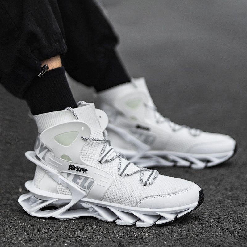 Határokon átnyúló nagy méretű férfi cipők, divatos magasságnövelő cipők, férfi ütéscsillapító futócipők, őszi lélegző vastag talpú puha talpú kosárlabda sportfutócipők