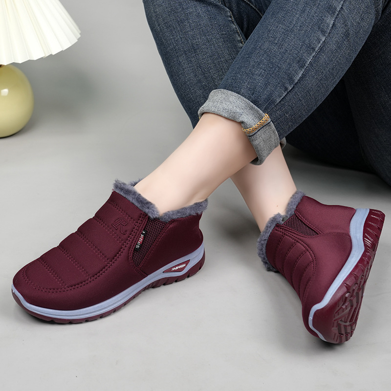 Ziemas vecie Pekinas kokvilnas zābaki, sabiezināti, ūdensnecaurlaidīgi, neslīdoši, ērti pusmūža un vecāka gadagājuma māmiņām, plakani, ērti pārrobežu sniega zābaki