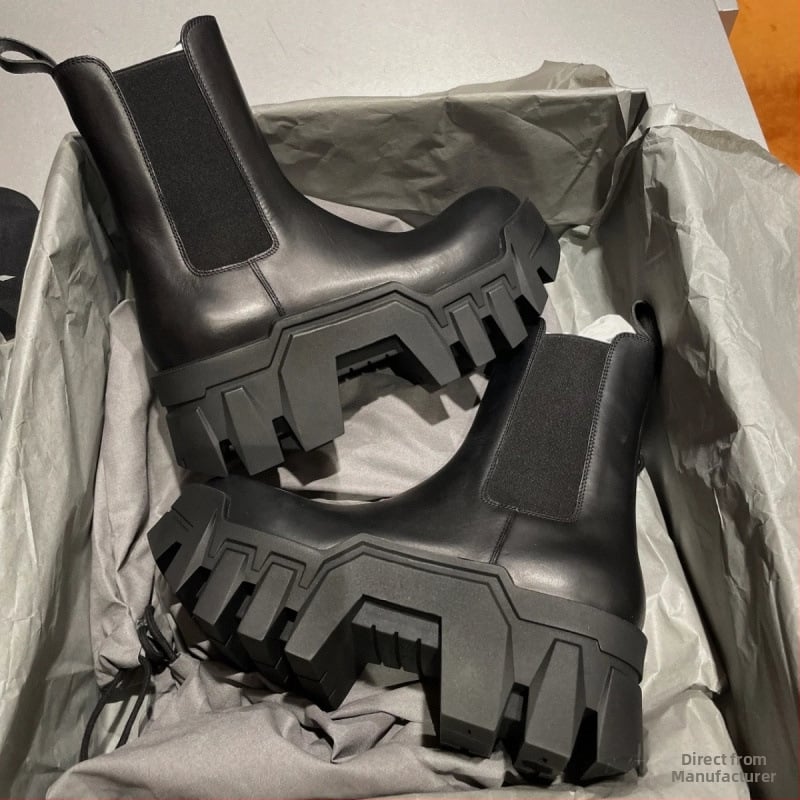 Pariisi uued buldooseri kõrged Chelsea saapad paksu tallaga, suurendatud nahast tipptasemel Briti stiilis paksu tallaga Ma Jinjin