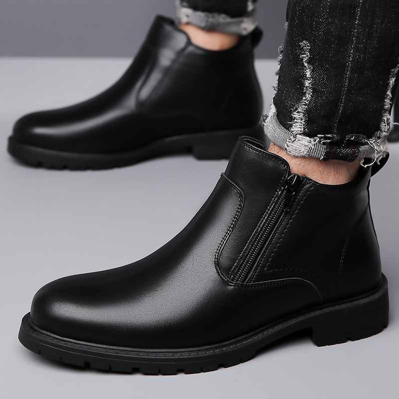 Ypač didelių dydžių vyriški rudens ir žiemos batai „Chelsea“ stiliaus, patogūs, šilti, laisvalaikio odiniai batai.