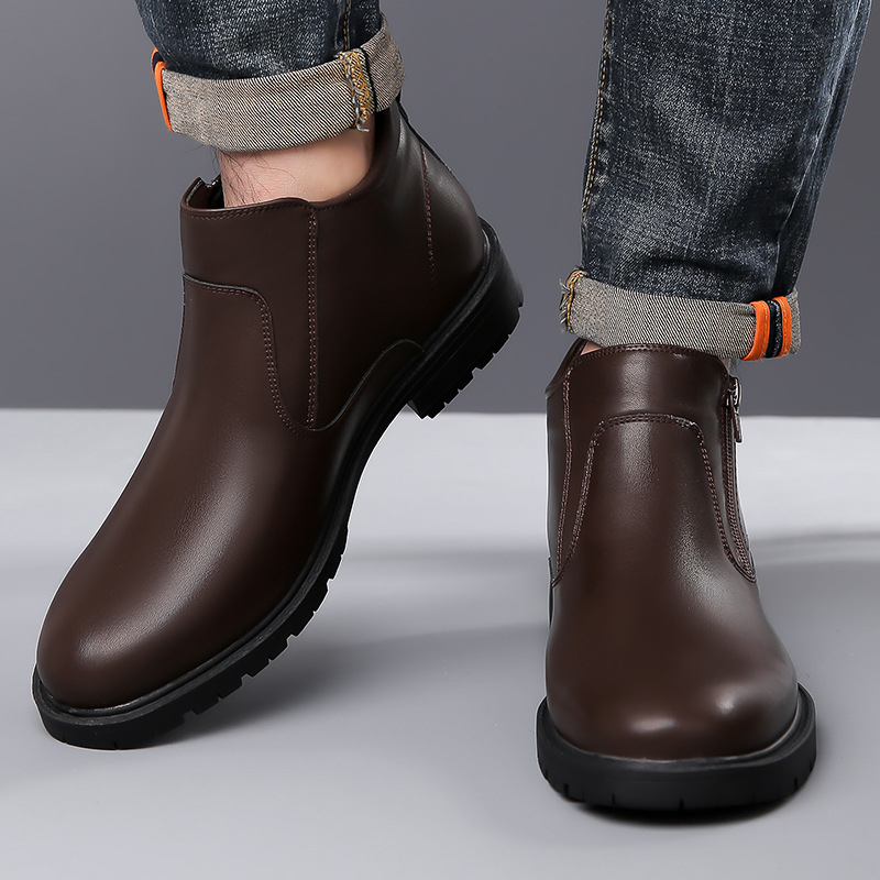 Ypač didelių dydžių vyriški rudens ir žiemos batai „Chelsea“ stiliaus, patogūs, šilti, laisvalaikio odiniai batai.