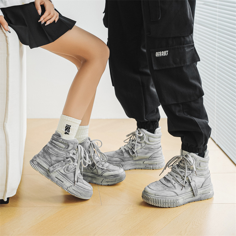 Pantofi de vară pentru bărbați, pantofi la modă, all-match, 2025, pantofi de vară noi pentru cupluri, stil Hong Kong, pantofi la modă vechi, pantofi pentru studenți