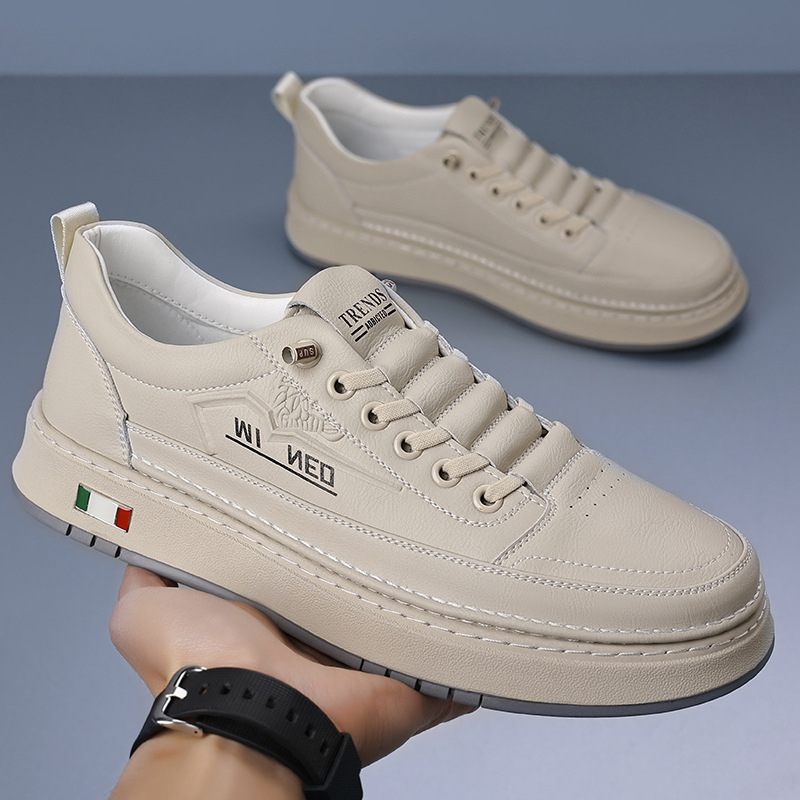 Pánske topánky 2025 Jar Ľahké priedušné Módne nazúvacie ležérne topánky Retro Pánske univerzálne kožené topánky pre mužov