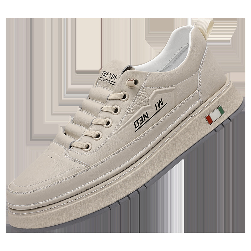 Pánske topánky 2025 Jar Ľahké priedušné Módne nazúvacie ležérne topánky Retro Pánske univerzálne kožené topánky pre mužov