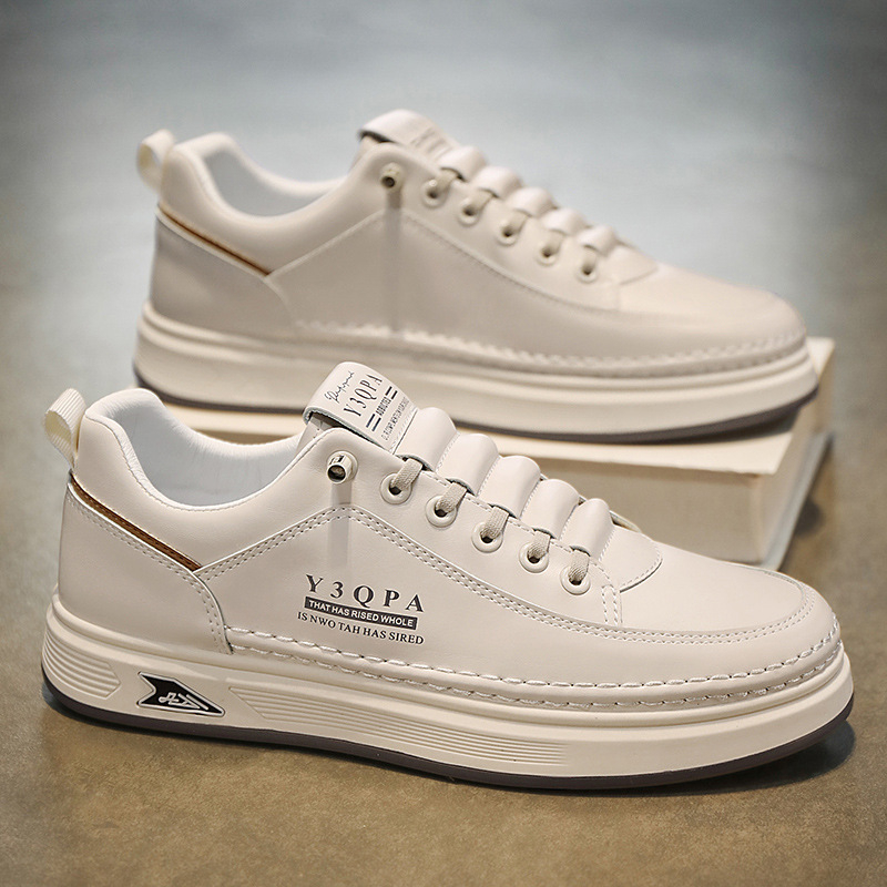 Leto 2024 Nové pánske biele topánky Pánske priedušné ležérne doska topánky Univerzálne športové módne nové pánske topánky