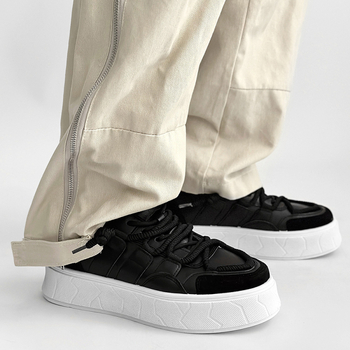 Pantofi albi pentru bărbați 2024 Vara stil japonez versatil respirabil cu talpă groasă ușoară de nișă pantofi casual pentru bărbați