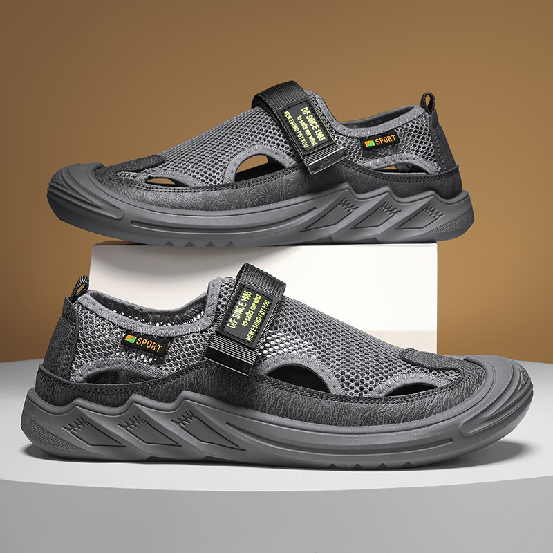 Pánske sandále, letné priedušné vrchné oblečenie, plážové topánky, mäkká podrážka, ležérne sieťované pánske topánky, protišmykové topánky s otvorom, pánske duté topánky