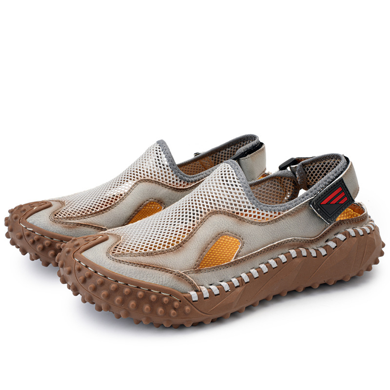 Letné pánske sandále s krytou špičkou z roku 2024, zahraničný obchod, plus size, hrubé podrážky, ručne šité, priedušné, ležérne sieťované topánky