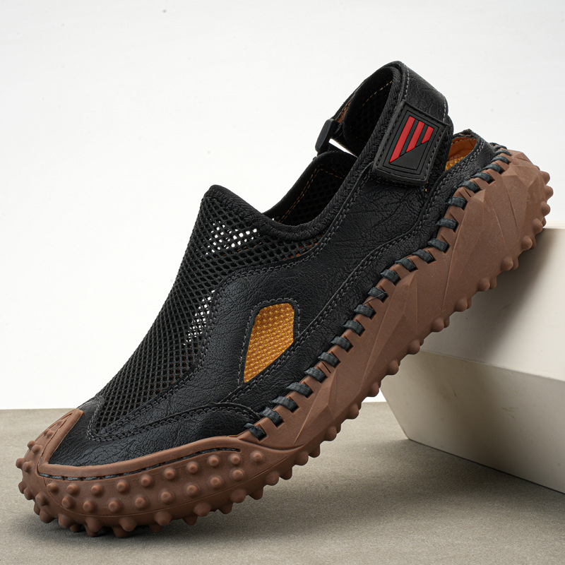 2024-es nyári férfi fedett orrú szandál külkereskedelmi, plus size vastag talpú szandál, kézzel varrott, lélegző, hétköznapi hálós cipő