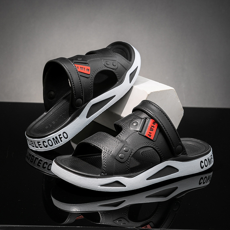 Férfi szandálok Nyári új ifjúsági külső ruházat Csúszásmentes strandcipő Kettős felhasználású vezetési alkalmi férfi szandálok és papucsok EVA
