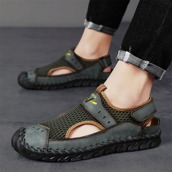 2024-es szandálok, férfi tavaszi, lélegző, strandcipők, férfi hálós, divatos szandálok, férfi mindennapi flip-on cipők, férfi