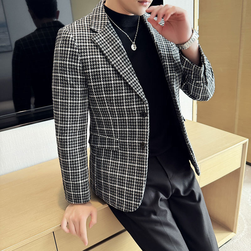 Raputa uue põlvkonna Korea versiooni saledast meeste vabaaja houndstooth-ülikonnast, polsterdatud jopega, mis on kõrge tundlikkusega ülikond.