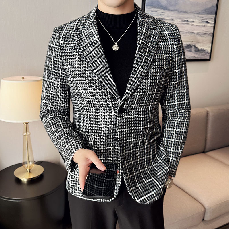 Raputa uue põlvkonna Korea versiooni saledast meeste vabaaja houndstooth-ülikonnast, polsterdatud jopega, mis on kõrge tundlikkusega ülikond.