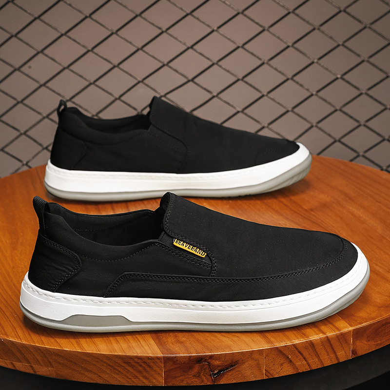 Pánske plátené topánky na jar a jeseň 2024, nové letné priedušné ležérne tenisky, pánske nazúvacie topánky s mäkkou podrážkou, staré pekinské plátené topánky