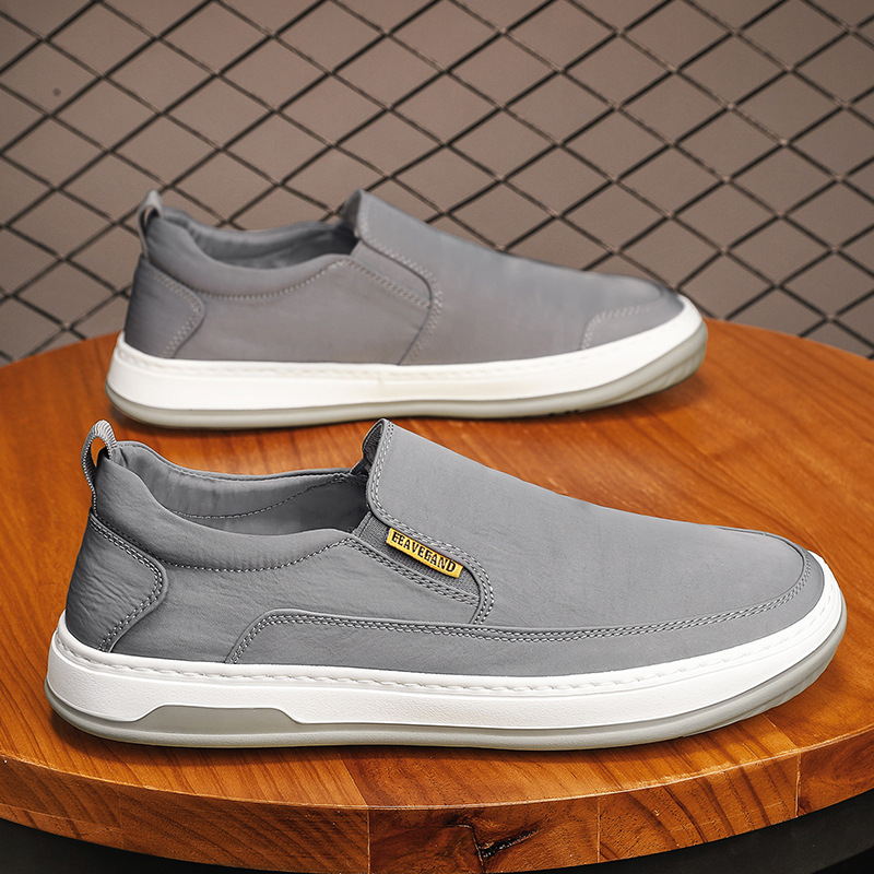 Pánske plátené topánky na jar a jeseň 2024, nové letné priedušné ležérne tenisky, pánske nazúvacie topánky s mäkkou podrážkou, staré pekinské plátené topánky
