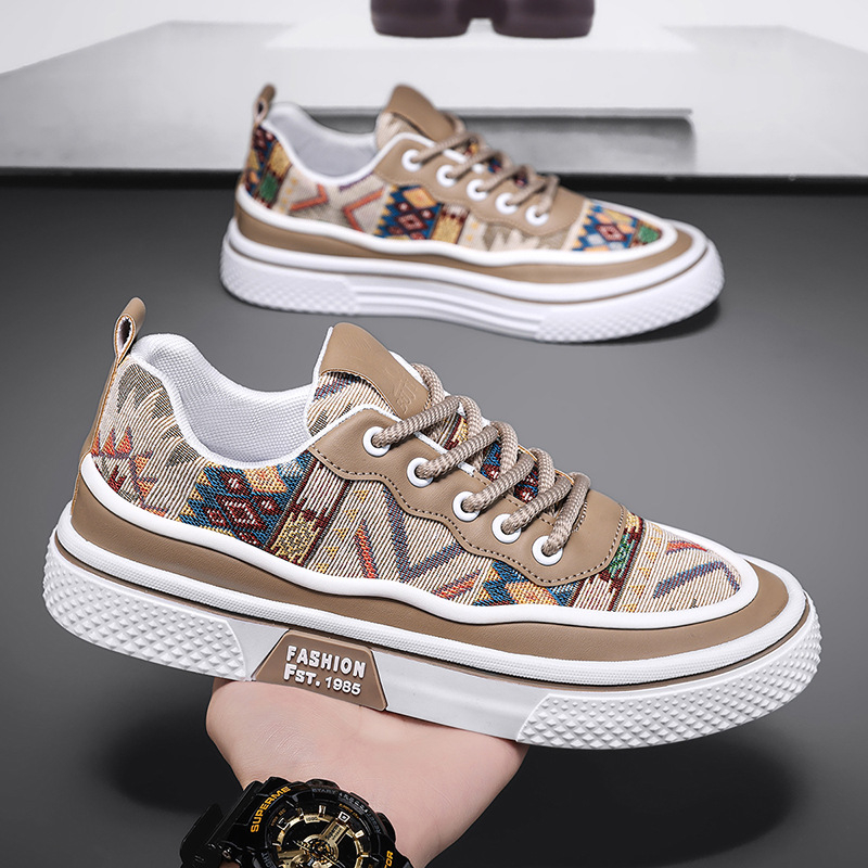 Vīriešu pavasara un vasaras sporta apavi Jauniešu neslīdoši sporta apavi Modes plakanie apavi Universāli elpojoši vīriešu audekla apavi Slinki apavi