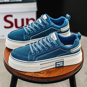 Vīriešu ikdienas apavi ar zemu augšdaļu, biezu zoli un audekla apavi no pārrobežu plus izmēra 2025. gada pavasara sprādzieniem.