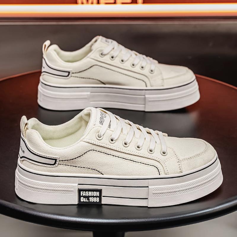 Vīriešu ikdienas apavi ar zemu augšdaļu, biezu zoli un audekla apavi no pārrobežu plus izmēra 2025. gada pavasara sprādzieniem.