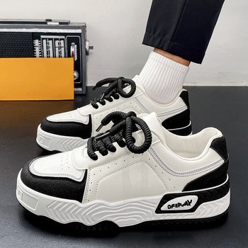 Fekete-fehér panda boardcipő férfi új tavaszi és őszi diák Joker vastag talpú niche boardcipő megnövelt sport Xu Heng 5 évszak