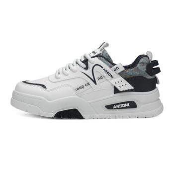 Ielas stila baltas kedas vīriešu studentiem, korejiešu versijas ādas sporta moderni apavi, 2025. gada rudens ikdienas daudzpusīgi hiphopa ielu deju apavi