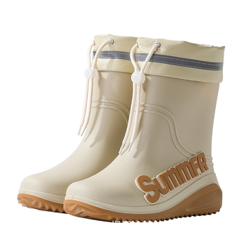 Ανδρικές μπότες βροχής 2024 νέα αδιάβροχα παπούτσια στο δωμάτιο του σωλήνα αντιολισθητικές μπότες βροχής καλοκαιρινά λαστιχένια παπούτσια ανδρών και γυναικών ελαφριά ανθεκτικά στη φθορά βροχερή μέρα