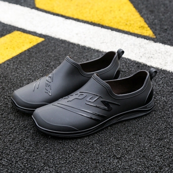 Ανδρικά παπούτσια νερού Cross-Border, νέες φλατ αντιολισθητικές μπότες βροχής, αδιάβροχες, ζεστές, μονόχρωμες, ανοιξιάτικες και φθινοπωρινές ανδρικές μπότες βροχής