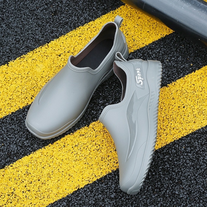 Ανδρικά παπούτσια νερού Cross-Border, νέες φλατ αντιολισθητικές μπότες βροχής, αδιάβροχες, ζεστές, μονόχρωμες, ανοιξιάτικες και φθινοπωρινές ανδρικές μπότες βροχής