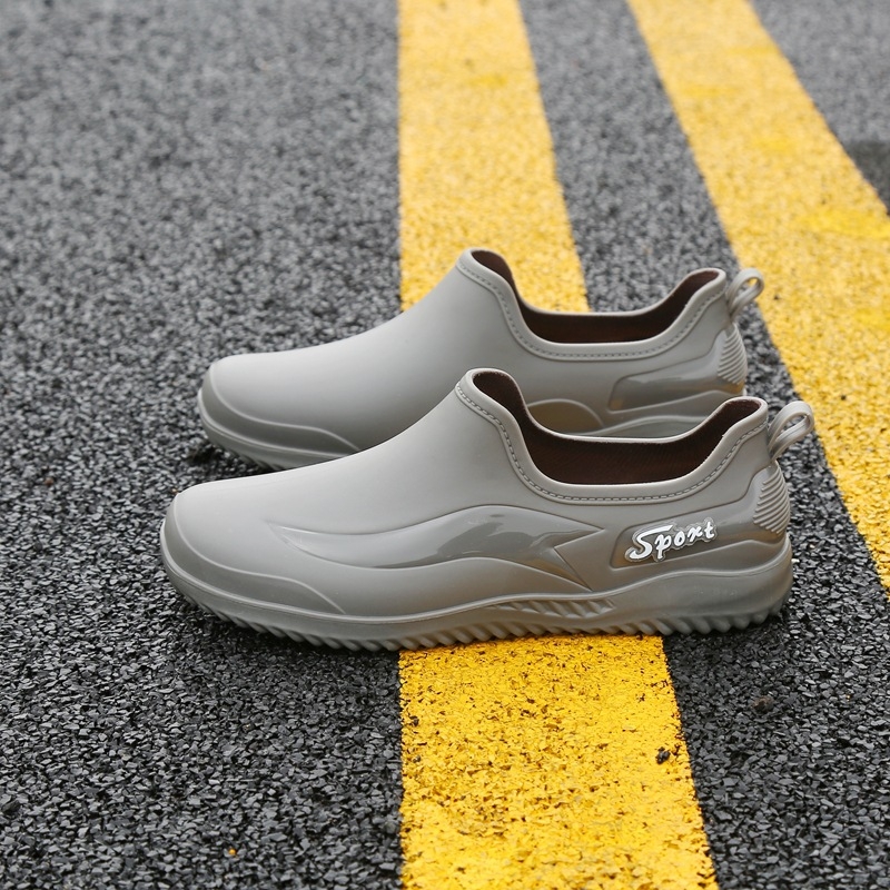 Ανδρικά παπούτσια νερού Cross-Border, νέες φλατ αντιολισθητικές μπότες βροχής, αδιάβροχες, ζεστές, μονόχρωμες, ανοιξιάτικες και φθινοπωρινές ανδρικές μπότες βροχής