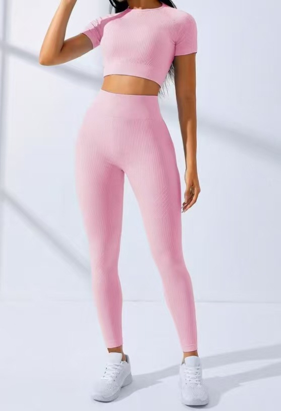 Dámsky bežecký tréningový oblek s vysokým pásom a krátkym rukávom s európskym a americkým vzorom Explosions Threaded Yoga Suit