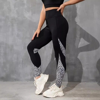 Határokon átnyúló, Európa és az Egyesült Államok határain átnyúló, új, kontrasztos színű varrású, divatos, magas derekú, feszes sport jóganadrág, leggings, amely kívül is viselhető.