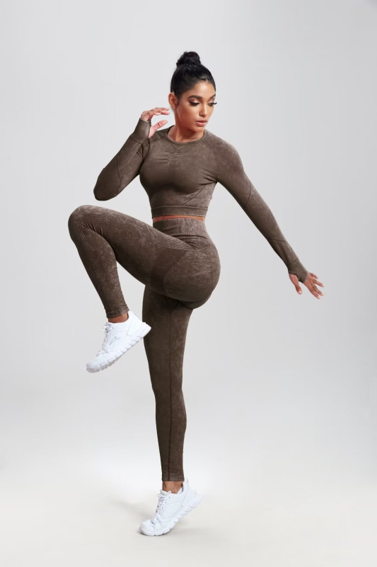 Sandėlyje! Naujas, greitai džiūstantis, besiūlis, skalbiamas, jogos sportinis, bėgimo ilgomis rankovėmis kelnių kostiumas, fitneso kostiumas moterims.