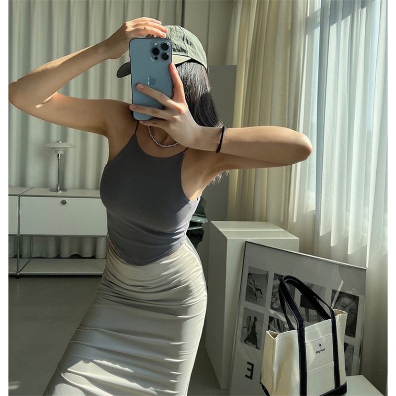 Prekrasan ženski ljetni tanki top s malim remenom i jastučićima za prsa, jednodijelni gornji dio, osnovni kaput, ženski veleprodajni