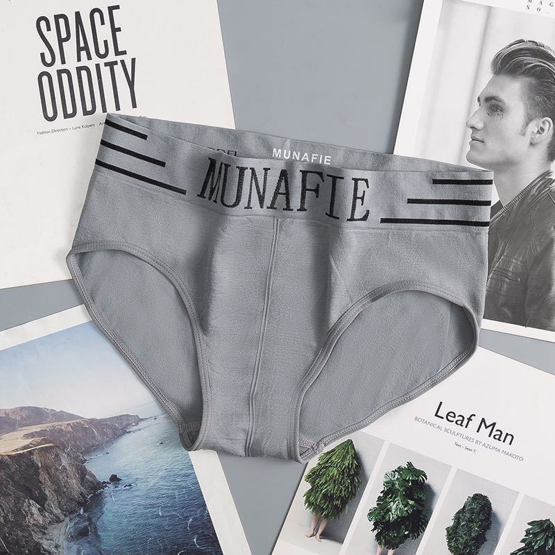 Трансгранична външна търговия Японски мъжки ледени копринени бикини на едро със средна талия, високо еластични Спортни големи размери бикини шорти