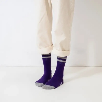 Доби е безплатен памучни чорапи Доби до средата на прасеца, чорапи с трансграничен дизайн, памучни чорапи, нови модни памучни чорапи с букви до средата на прасеца