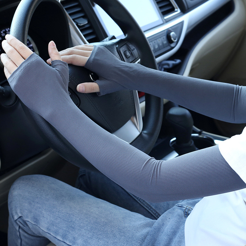 Tehase otsevarrukaga küünarnukikaitse suviseks päikesekaitseks meeste ja naiste jääkaitseks, õhukesed populaarsed käsivarrukad lahtised hulgimüügist