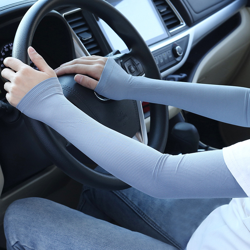 Tehase otsevarrukaga küünarnukikaitse suviseks päikesekaitseks meeste ja naiste jääkaitseks, õhukesed populaarsed käsivarrukad lahtised hulgimüügist