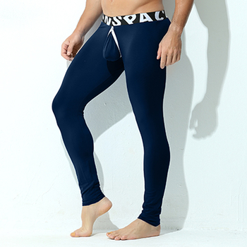 Sügispüksid Meeste taskuga eemaldatavad õhukesed kitsad retuusid Kulumiskindlad aluspüksid Liibuvad retuusid teismelistele Sügis- ja talvesoojad püksid