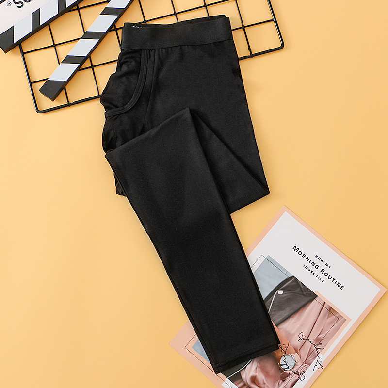 Meeste soojad sügis-talvised puuvillased eraldusriided, üks tuba, üks elutuba, elevandi ninaga isiksusekujundusega poiste retuusid