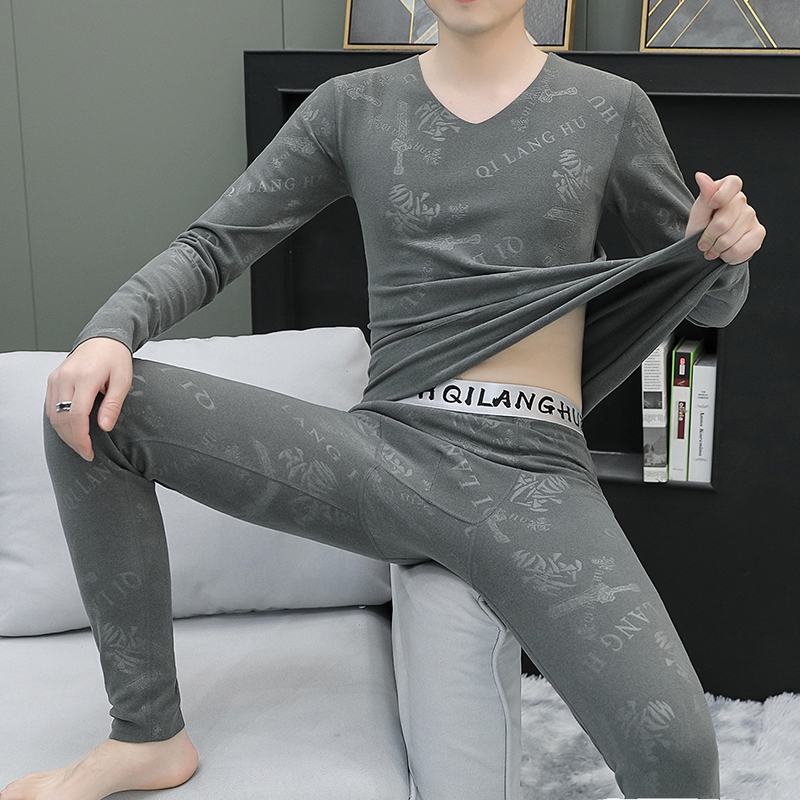 Vokiški aksominiai termo apatiniai vyriški besiūliai V formos iškirpte 2024 nauji ploni aksominiai vidiniai prigludę vyriški rudens drabužiai ilgos kelnės kostiumas