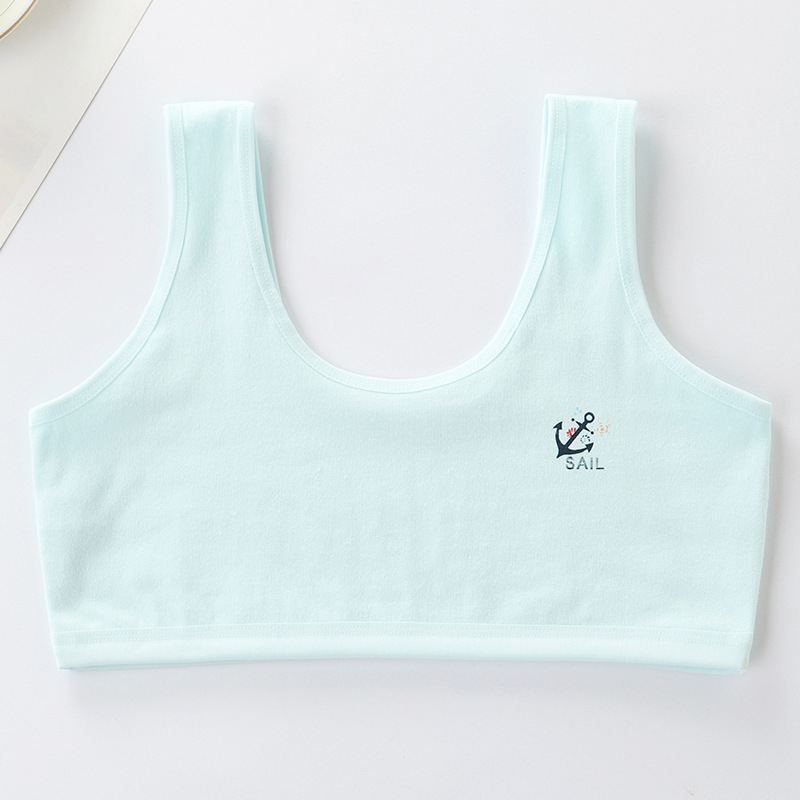 Tüdrukute aluspesu, õpilastele arengu alguses, keskkooliõpilastele, terasest rõngata topeltrinnahoidja, tüdrukute õlarihm, suur laste vest