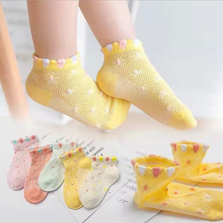 Bērnu zeķes Pavasara un rudens vidēja garuma zeķes Zēnu un meiteņu kokvilnas zeķes Korejiešu sporta zeķes jauniem skolēniem