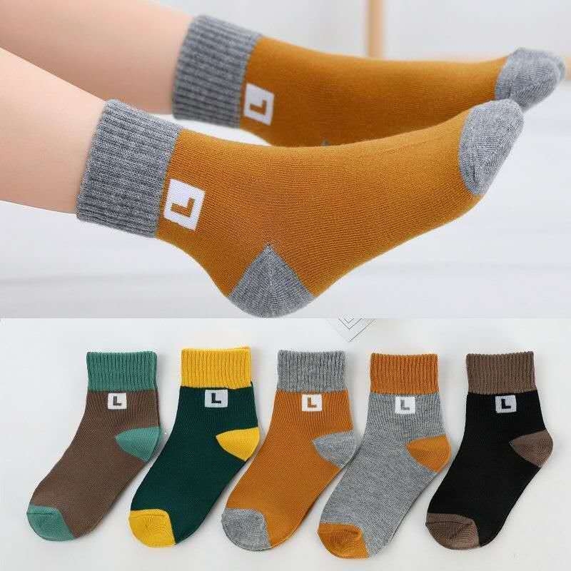 Bērnu zeķes Pavasara un rudens vidēja garuma zeķes Zēnu un meiteņu kokvilnas zeķes Korejiešu sporta zeķes jauniem skolēniem