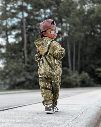 Παιδικά ρούχα μόδας με μακριά μανίκια, πουλόβερ καμουφλάζ με κουκούλα, παντελόνι, κοστούμι δύο τεμαχίων, διασυνοριακά, ευρωπαϊκά και αμερικανικά, YM078