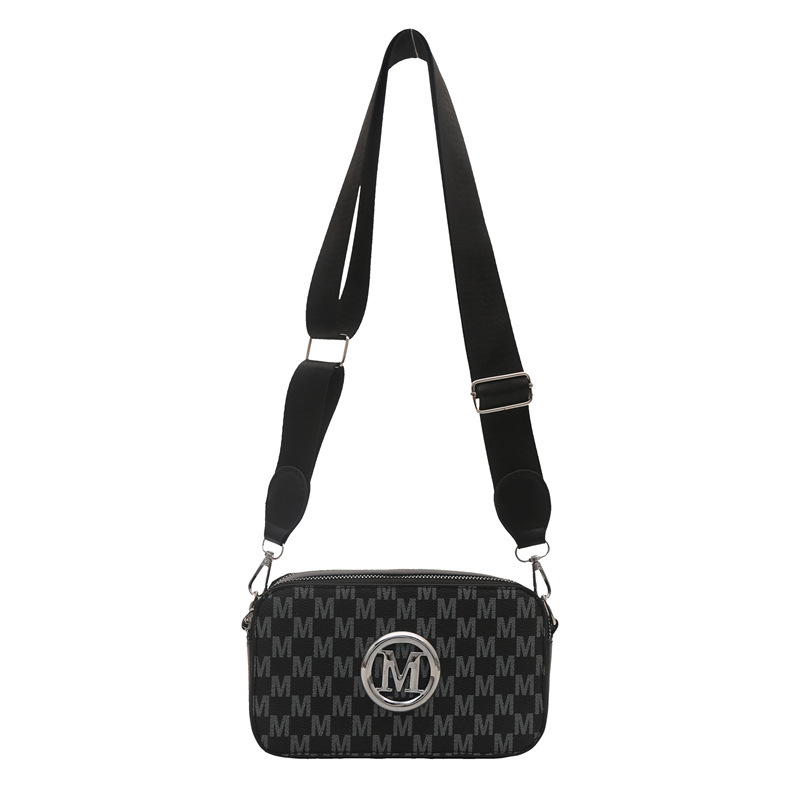 Laiškų mados paprastas populiarus mažas kvadratinis krepšys moterims 2025 m. naujo stiliaus nuotraukų krepšys nišinio dizaino peties krepšys