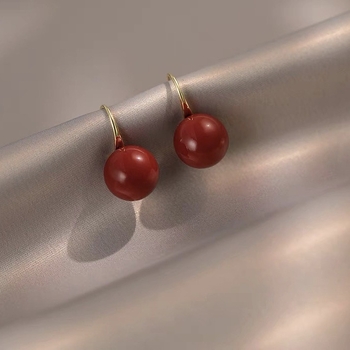 Honkongo stiliaus bordo spalvos aukštakulniai ir auskarai su auskarais, 2024 m. nauji moteriški raudoni perlų auskarai, prieinami, prabangūs, universalūs, aukštos klasės.