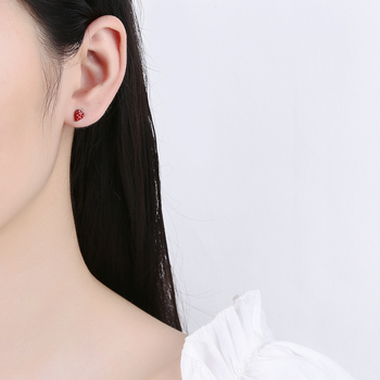 Armsad maasikalõngast kõrvarõngad naistele 925 hõbedast, uued, magusad, värsked, kõrva luust kõrvarõngad, isiksuse ja temperamendiga kõrvarõngad