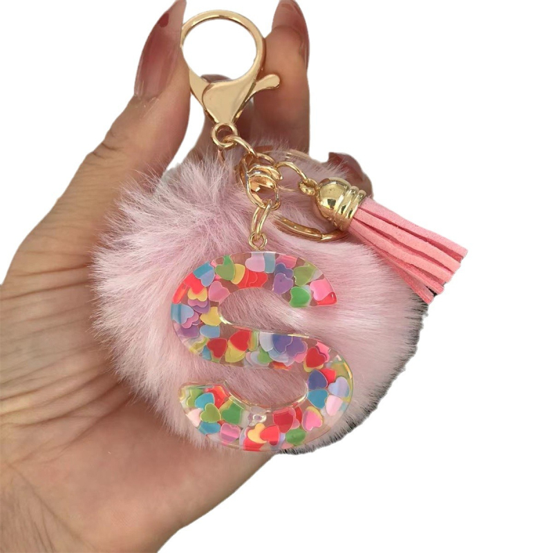 populaarne karusnahast pallivaigust ingliskeelse tähe ripatsiga võtmehoidja värviline epoksüüdvärvi armastuskirja võtmehoidja