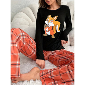 Väliskaubanduse armas koomiksikassipoegade trükitud pidžaamaülikond Euroopas ja Ameerika Ühendriikides, vabaaja loomade daamide koduriiete ülikond